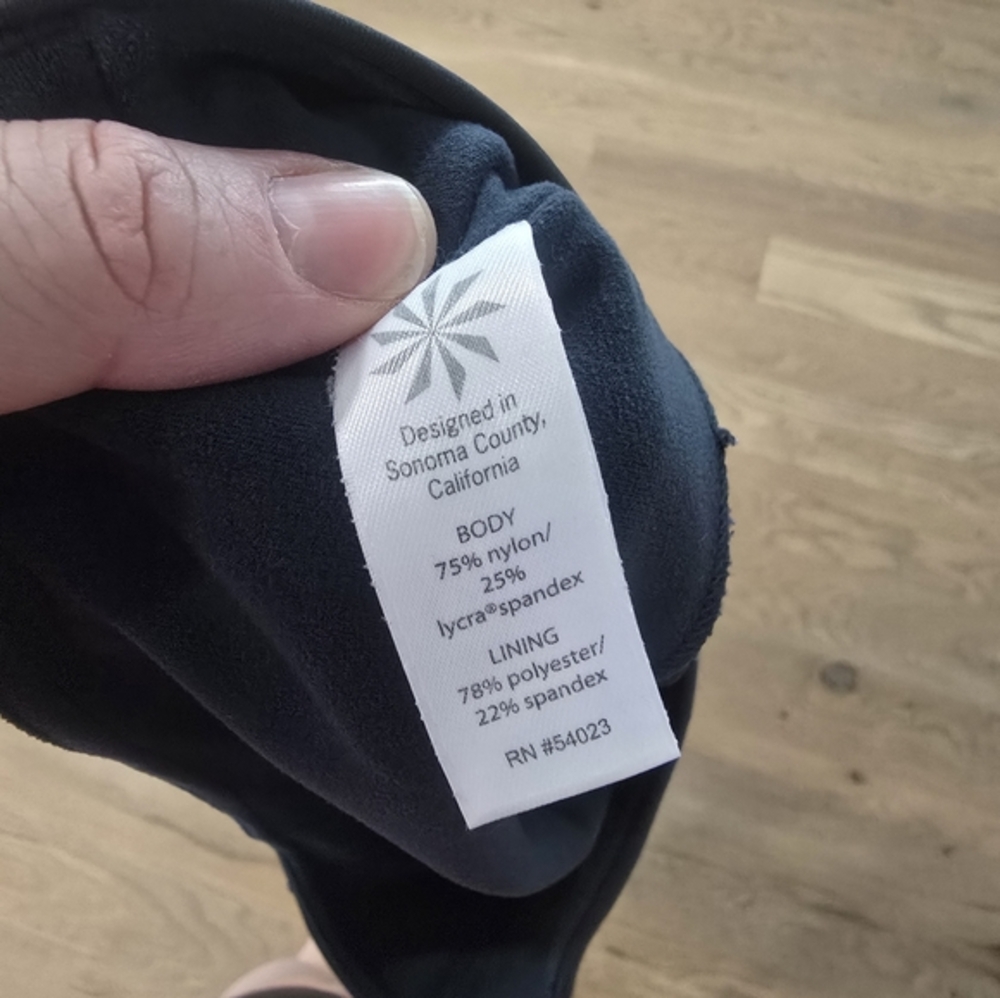 Athleta Cobra Tight Leggings Ankle Crop Criss Cross Cutout Abyss Teal‎ M - Picture 5 of 7